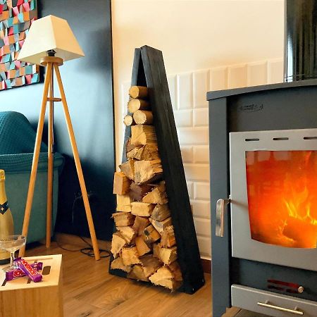 Casa Nueva En Vigo Rural Mos Con Jacuzzi Y Chimenea Para Escapada Romantica 庞特维德拉 外观 照片